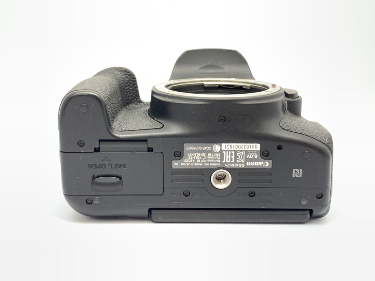 【中古】キヤノン EOS Kiss X8i ボディ
