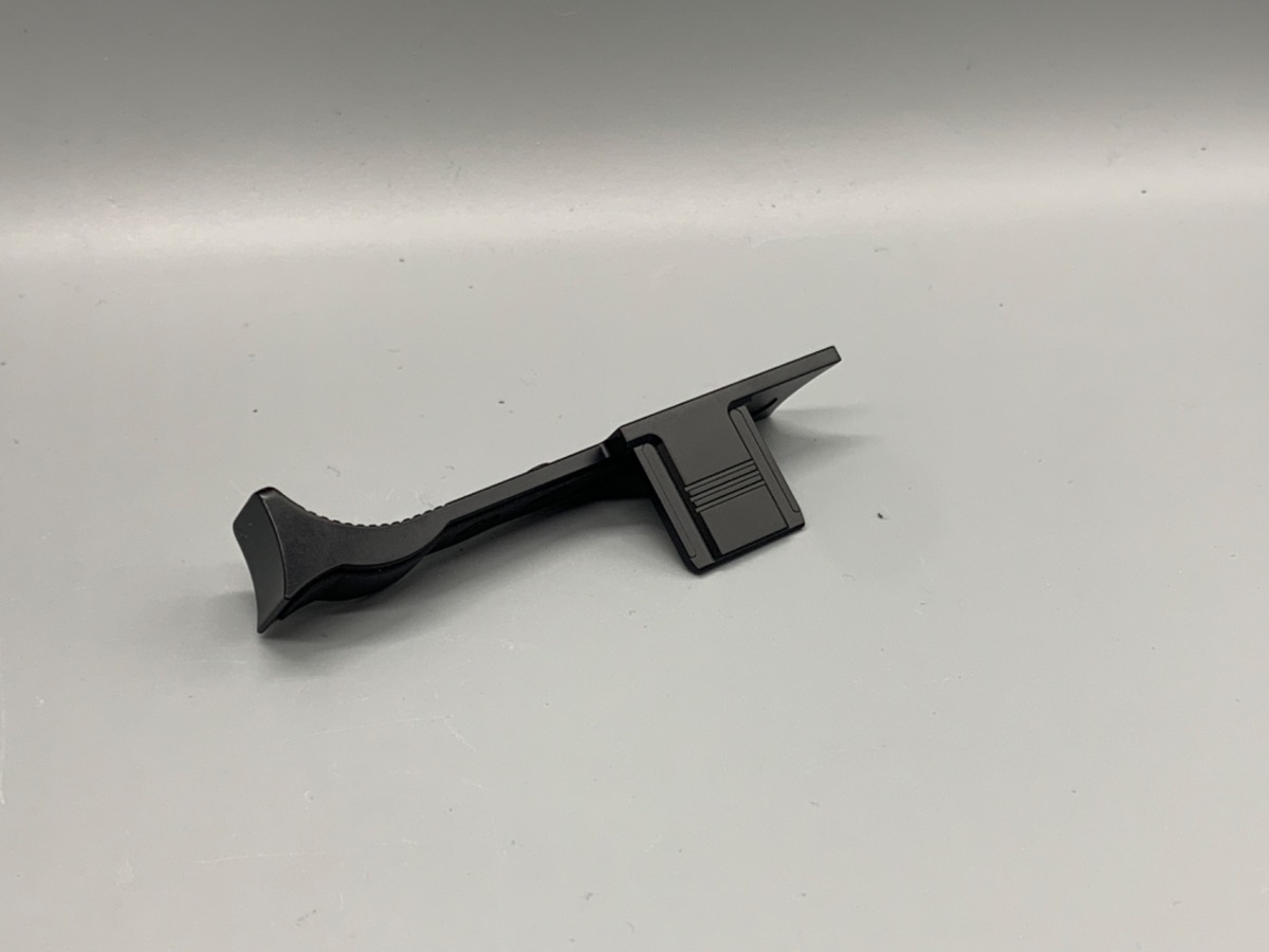 【中古】ライカ Q3用サムレスト ブラック