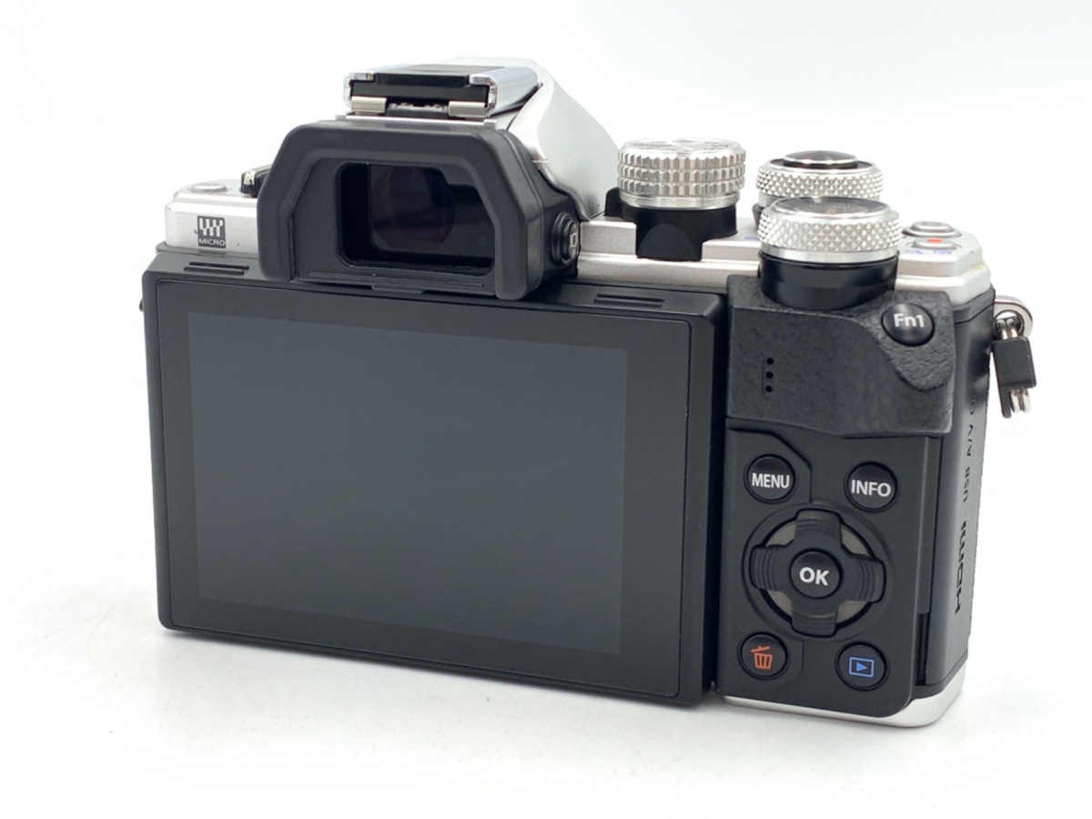【中古】オリンパス OM-D E-M10 MarkII ボディ シルバー
