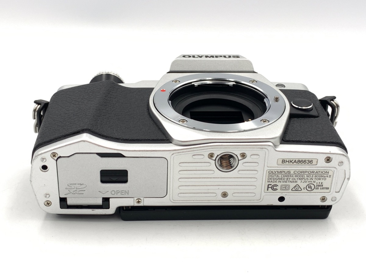 【中古】オリンパス OM-D E-M10 MarkII ボディ シルバー