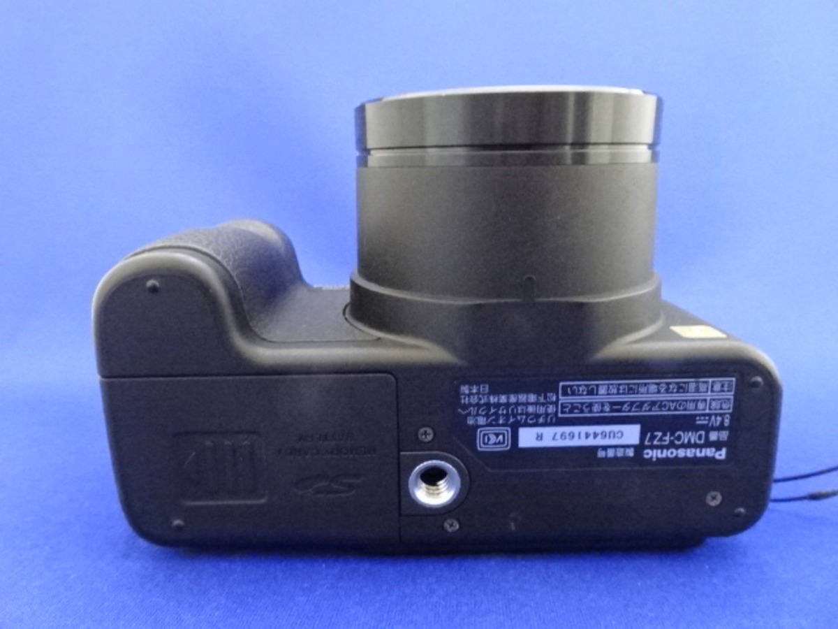 中古】パナソニック（Panasonic）DMC-FZ7 ブラック【600万画素