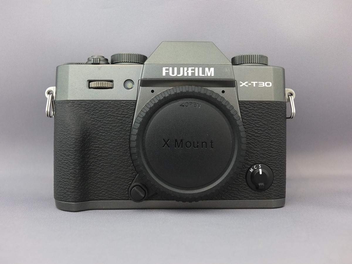 ミラーレス一眼新品  カメラ FUJIFILM X-T30 ボディ ブラック