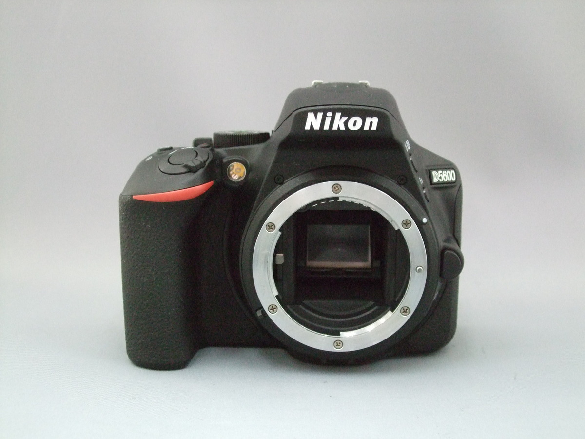 ●ニコン(Nikon)　D5600 ボディ