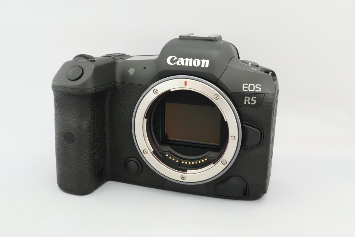 Canon EOS R5 品