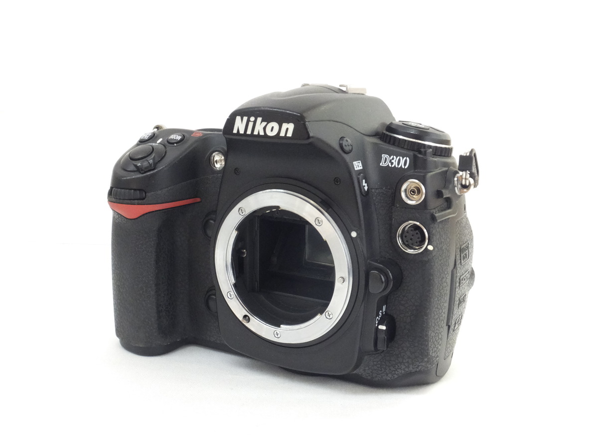 ニコン Nikon D300  ボディスマホ/家電/カメラ