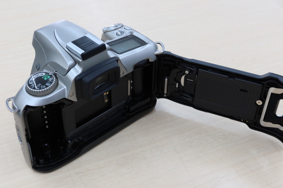 【超名機】Nikon u 実働中古品 ズームレンズセット おまけ（CR2電池）付