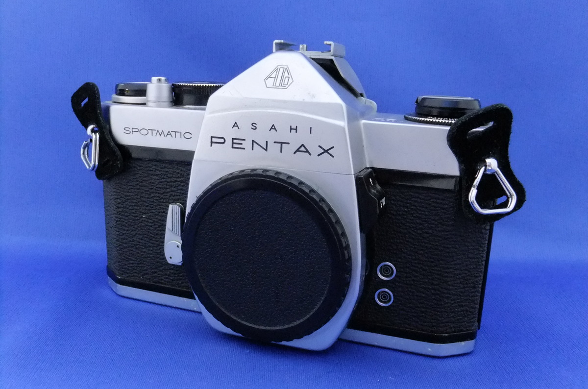 付属品【整備済 即撮影可能】 フィルムカメラ Pentax SP シルバー