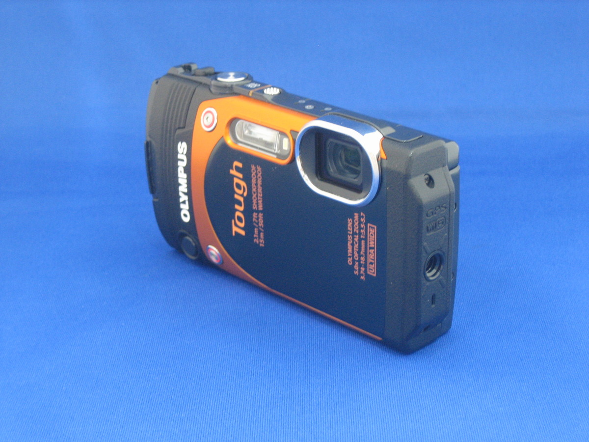 OLYMPUS Tough TG-860