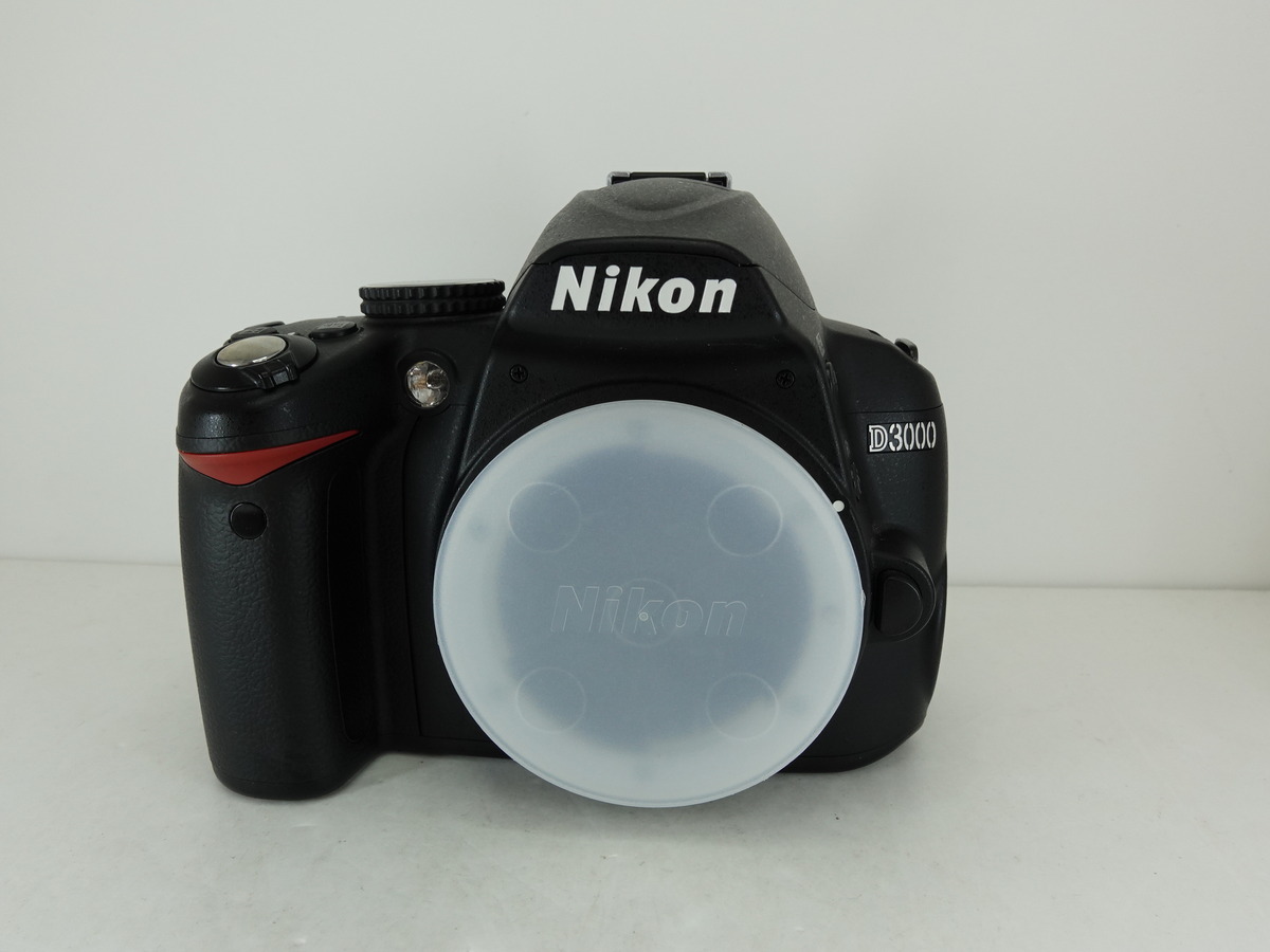 Nikon D3000 ブラック ボディ
