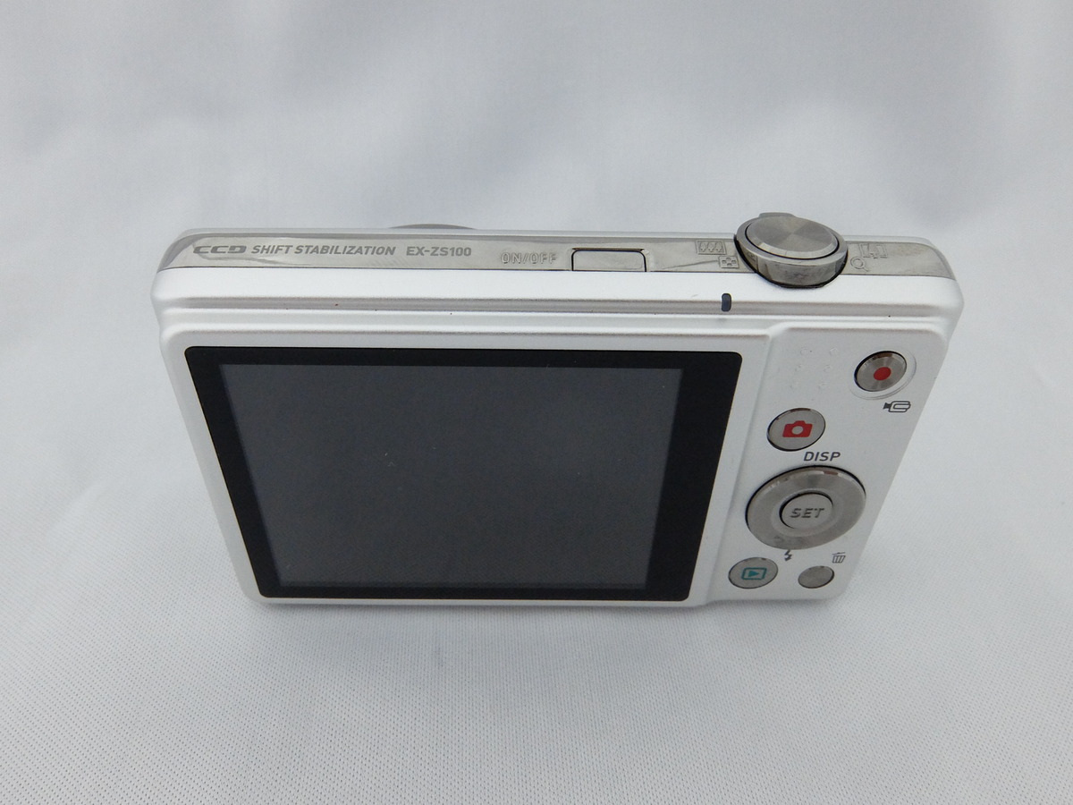 EXILIM 【中古】CASIO カシオ EX-ZS100 シルバー コンパクト