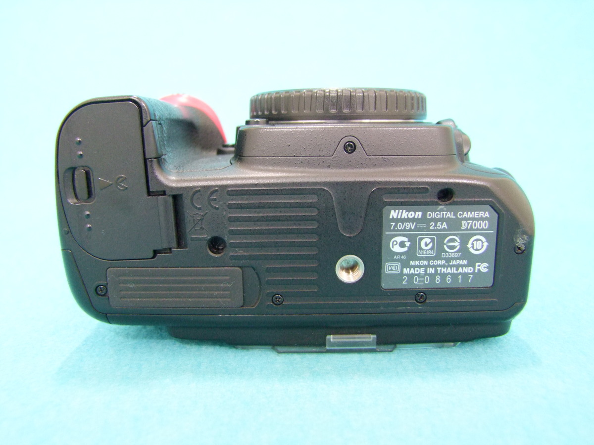 古い機種でも十分使える！』 ニコン D7000 ボディ metalookaminn