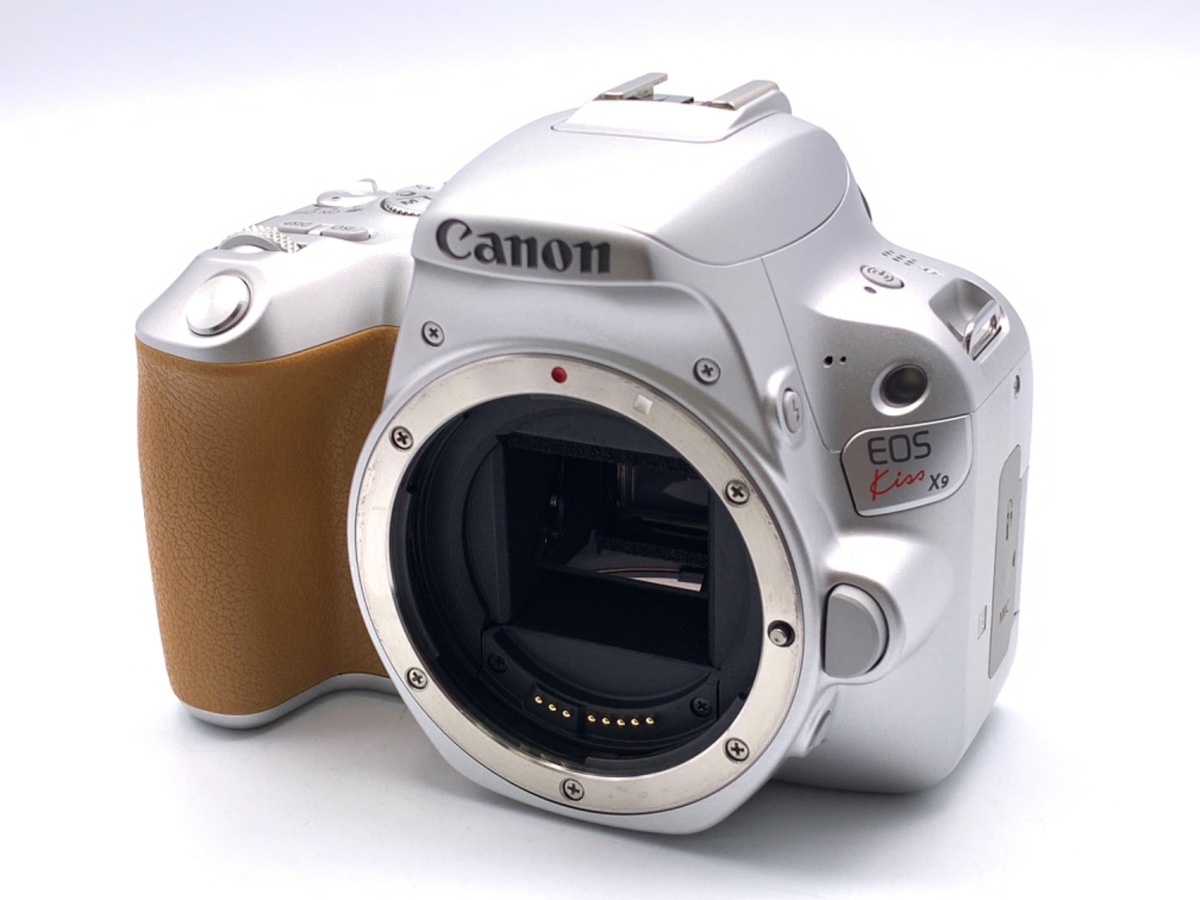 定番から最新 Canon EOS KISS X9 ボディ BK - カメラ
