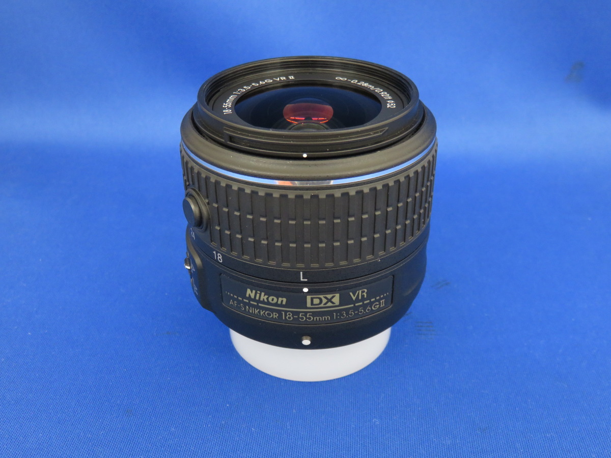 美品 送料無料 AF-S DX Nikkor 18-55mm F3.5-5.6G - カメラ