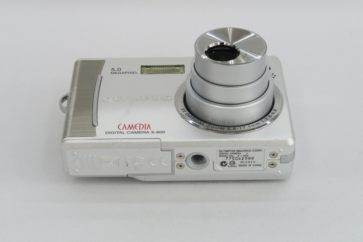 2024人気新作 中古：B(並品)】オリンパス CAMEDIA X-600【500万画素 デジタルカメラ