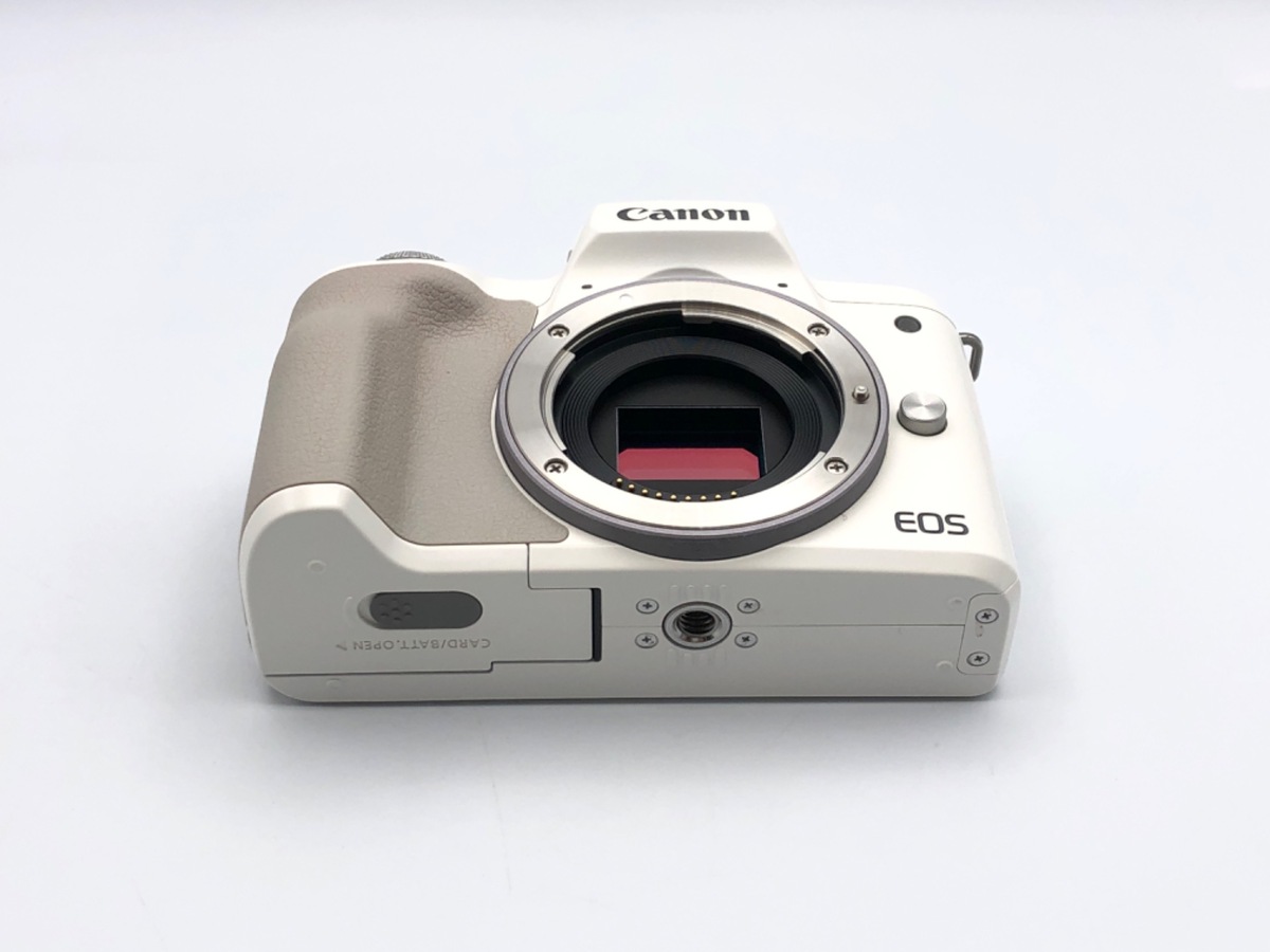【中古】キヤノン EOS Kiss M2 ボディ ホワイト