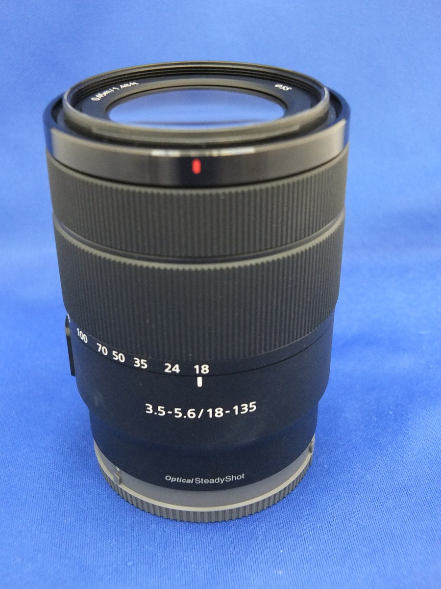 美品】SONY ズームレンズ すけない SEL18135 レンズプロテクター