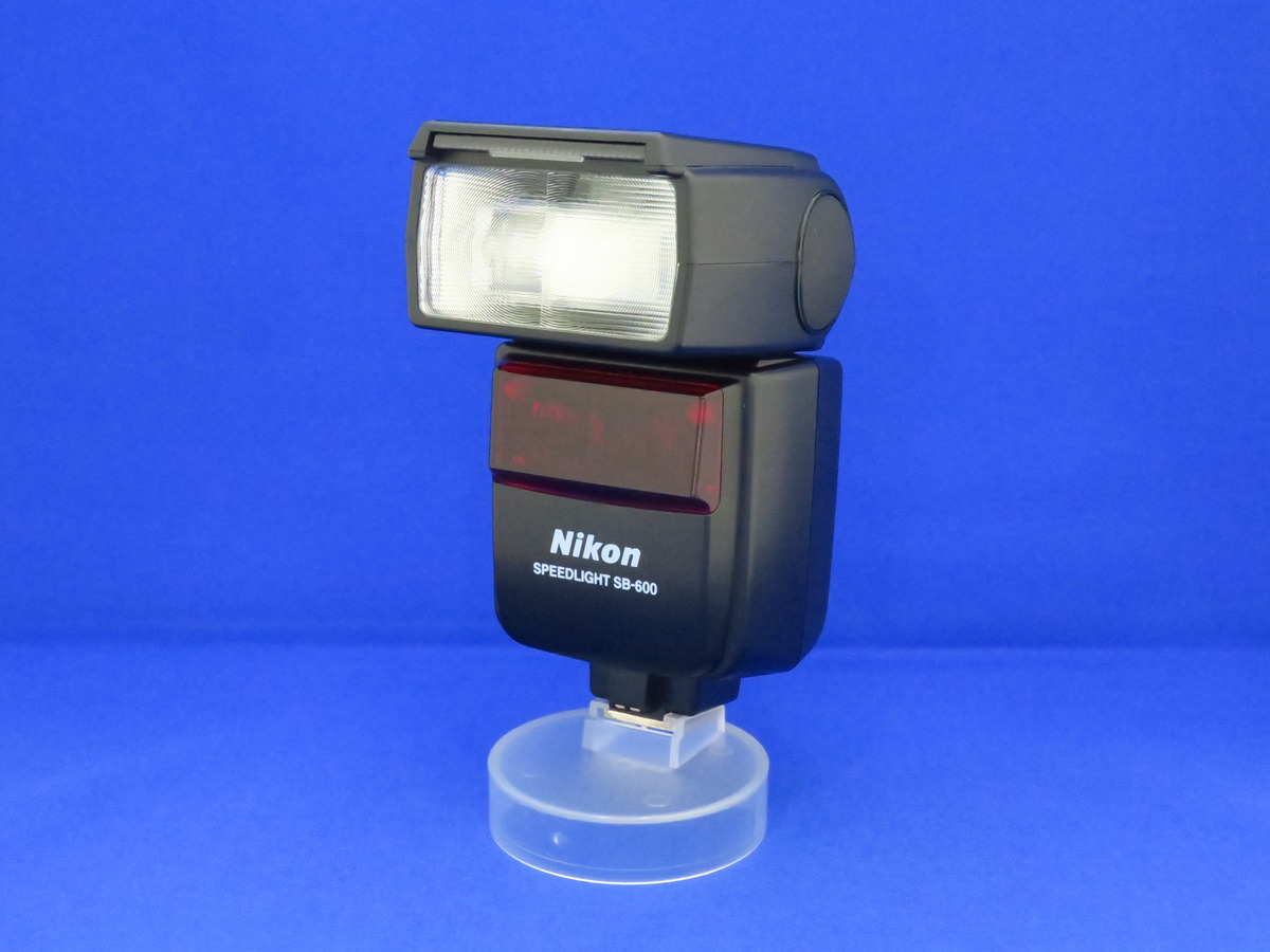 Nikon ニコン スピードライト SB-600 ケース付 - カメラアクセサリー