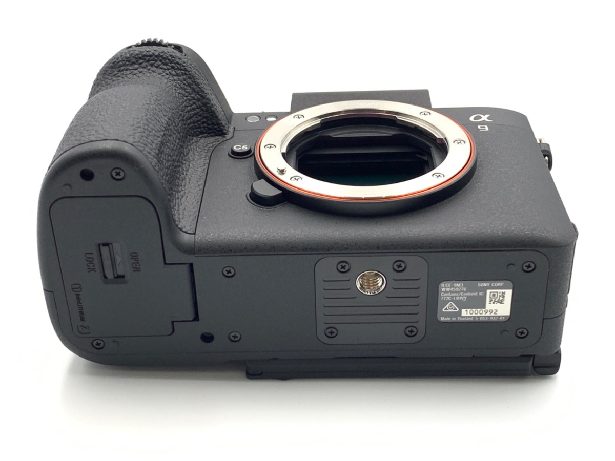 【中古】ソニー α9 III ボディ [ILCE-9M3]