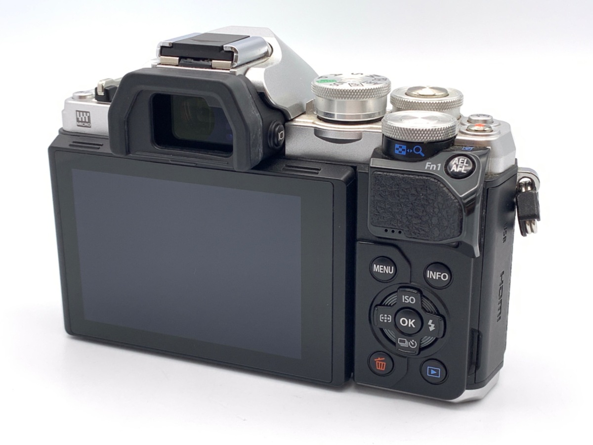 中古：B(並品)】オリンパス OM-D E-M10 MarkIII ボディ シルバー